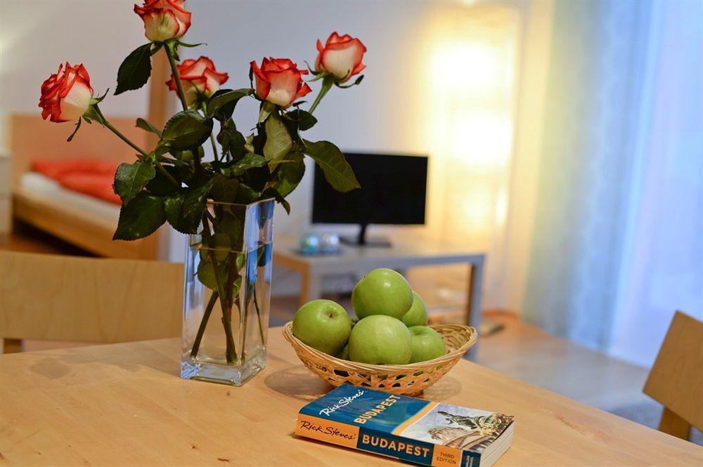 Aboriginal Budapest Apartments Екстер'єр фото