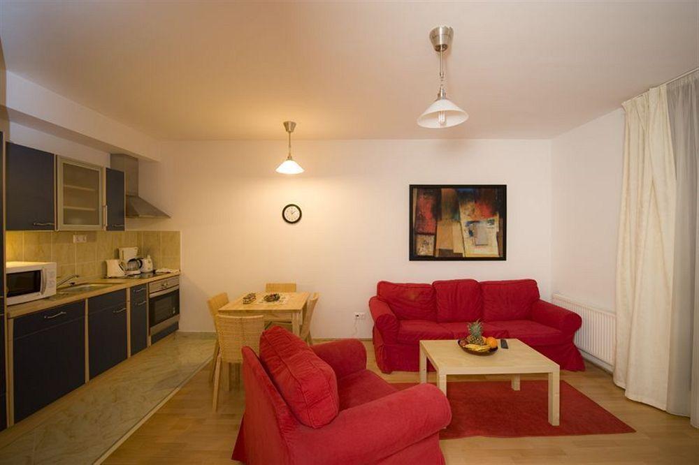 Aboriginal Budapest Apartments Екстер'єр фото